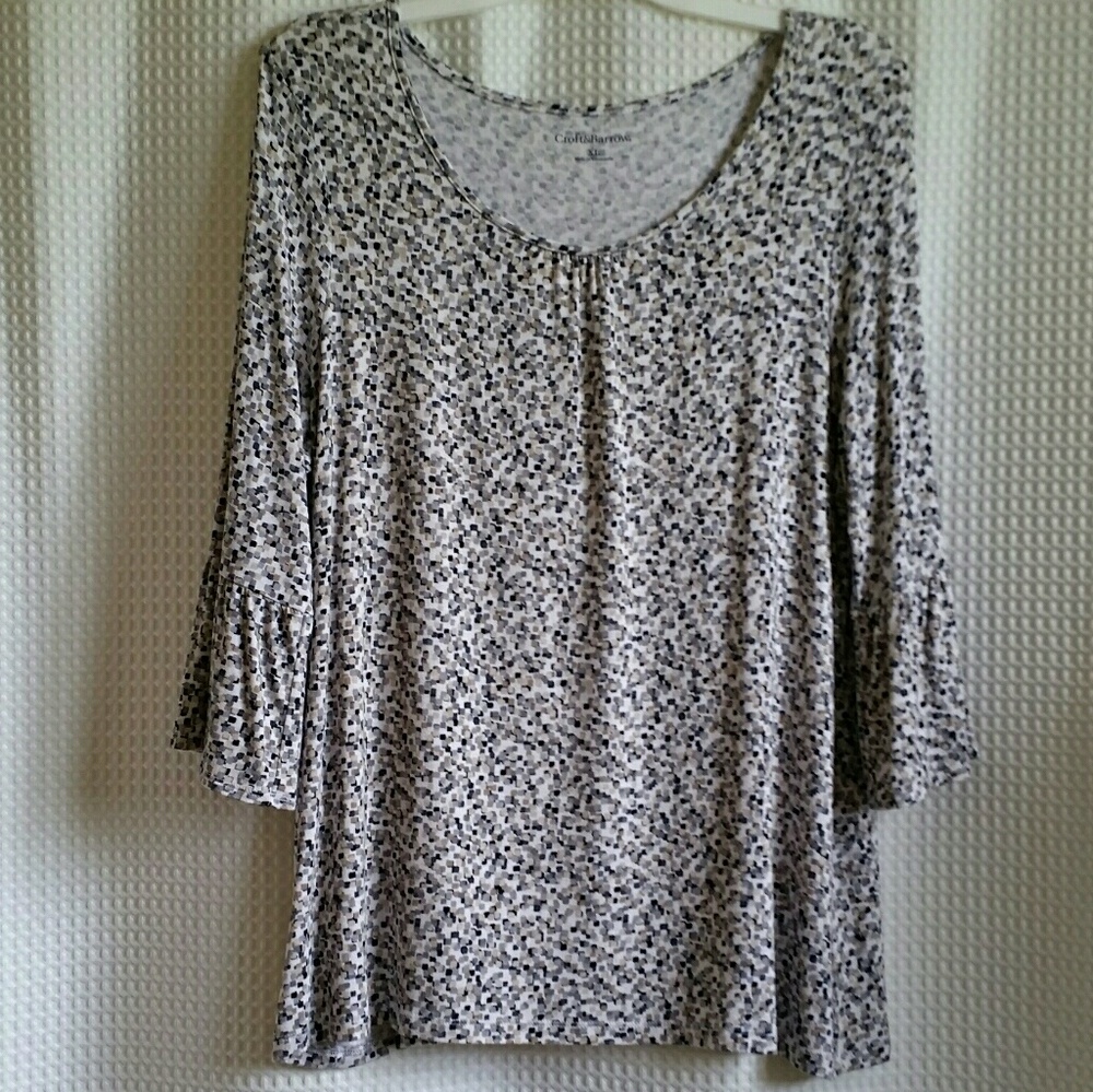 Croft and Barrow breezy, bell-sleeve tunic